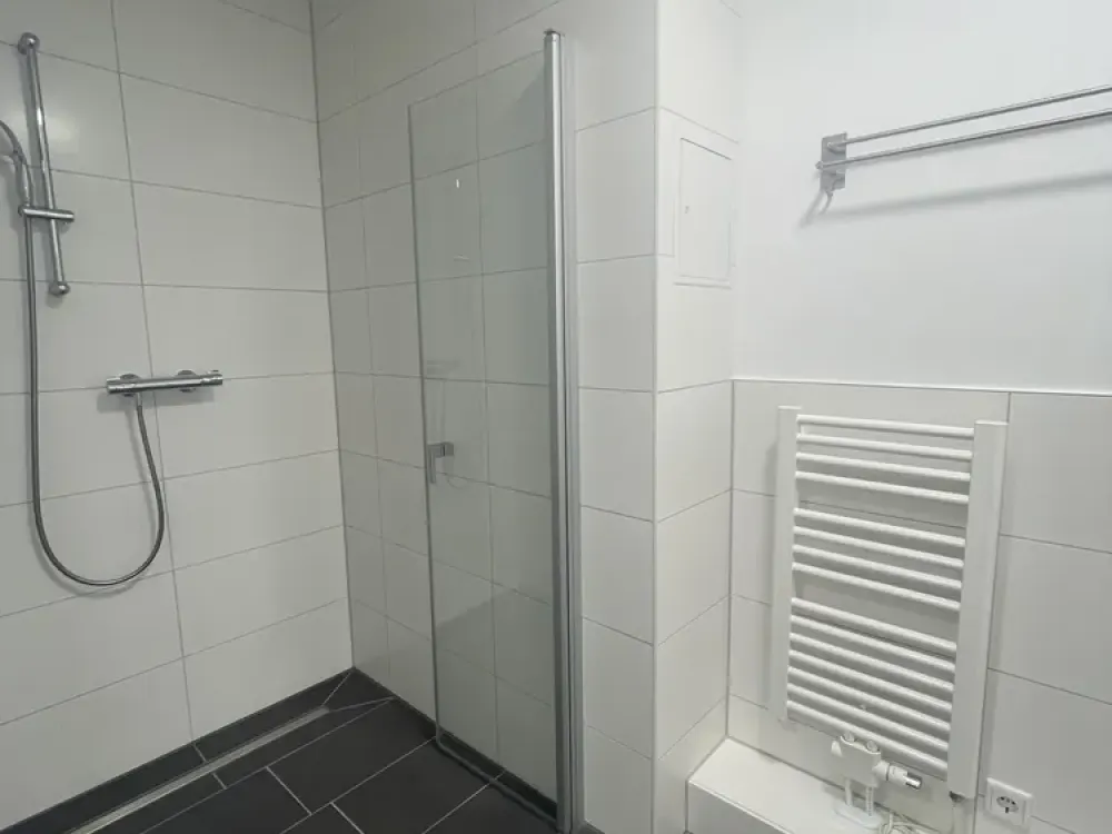 Erstklassiges, vollmöbliertes 1-Zimmerapartment im Herzen von Berlin-Adlershof