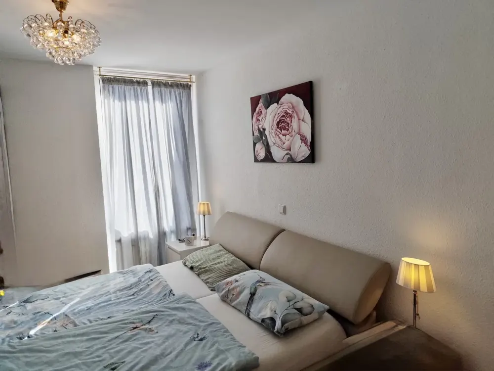 Nachmieter gesucht City 2 Zimmer in Düsseldorf-Bilk telefonisch 0171/7743143