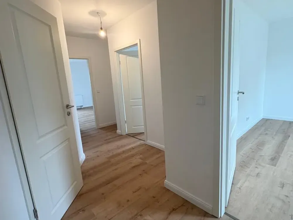 Ruhiges Wohnen am Meer: Sanierte 3-Zimmer-Wohnung mit Balkon & Meerblick im Ostseebad Nienhagen