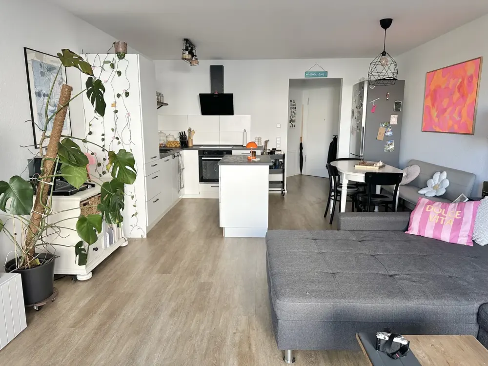 LUISENGARTEN * moderne 4-Zimmerwohnung OG * 2 Balkone * Fußbodenheizung mit Kühlfunktion