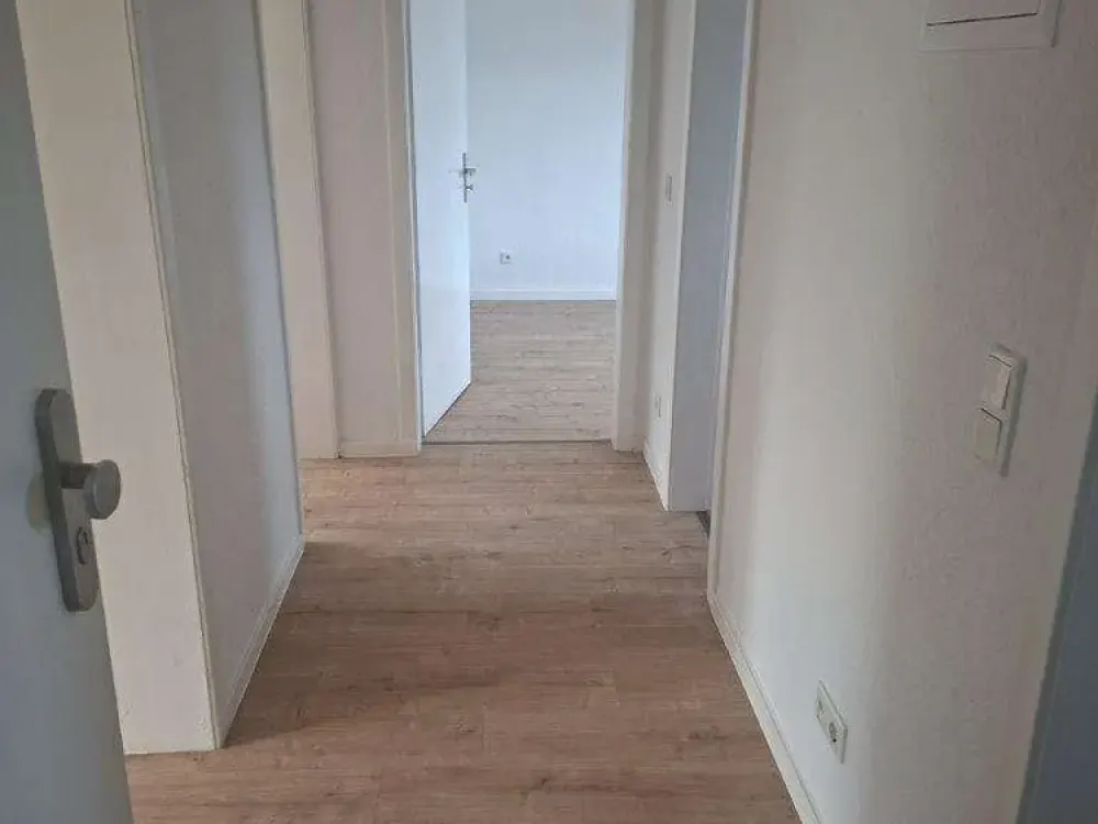 Saniert! Geräumige 3 ZKB Wohnung mit Balkon in Iserlohn Ortsteil Iserlohnerheide