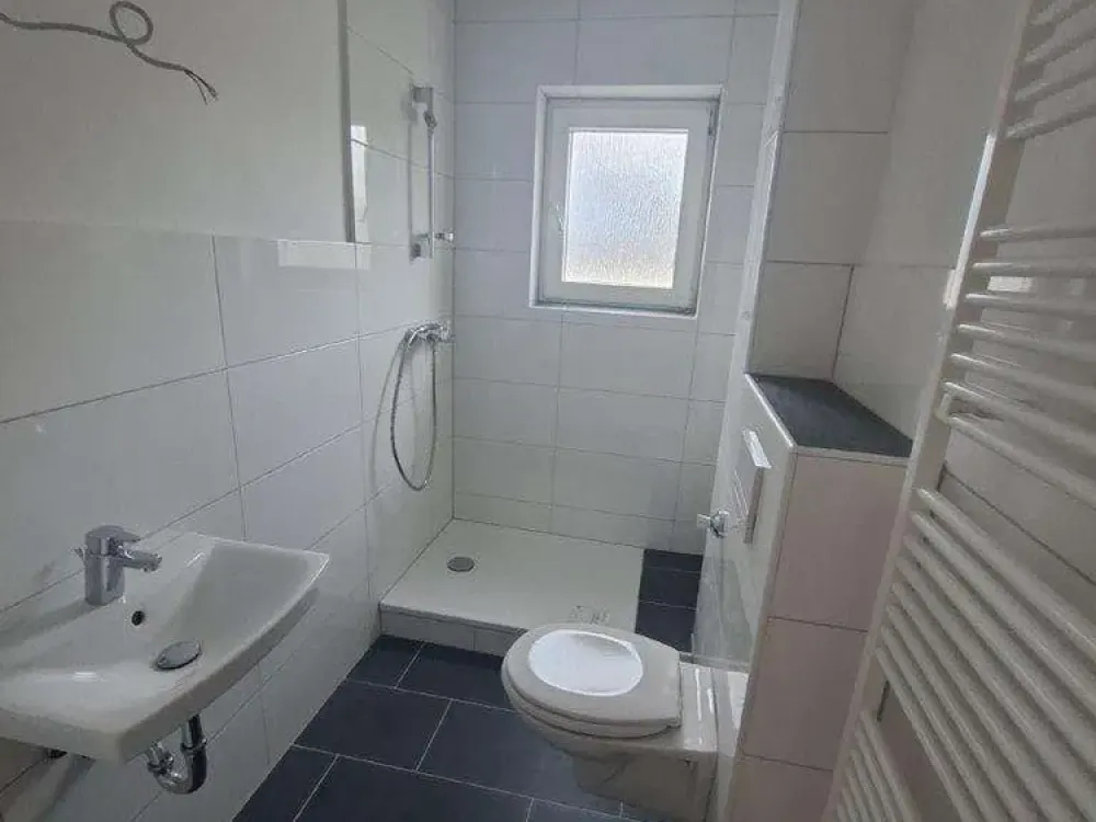 Saniert! Geräumige 3 ZKB Wohnung mit Balkon in Iserlohn Ortsteil Iserlohnerheide