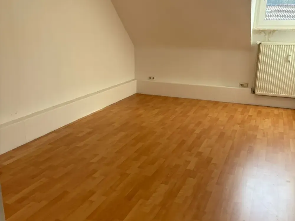 Helle 2-Zimmer-Dachgeschosswohnung in zentraler Lage von Hagen