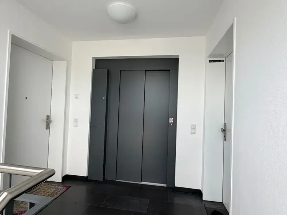 Ausgezeichnete Lage in Schlebusch - 2 Zimmerwohnung mit Balkon und Aufzug