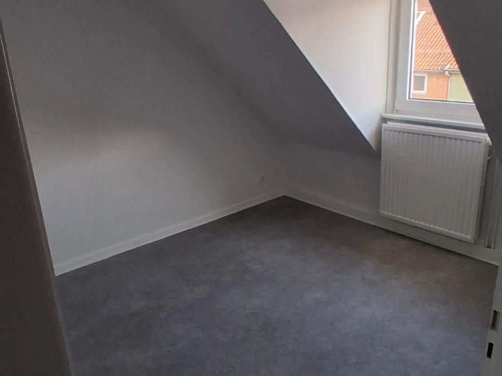 DG-Wohnung im 4.OG, renoviert - Hannover-Nordstadt