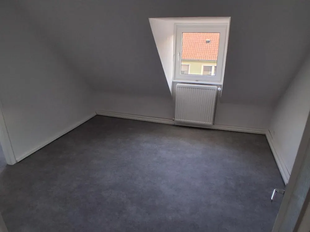DG-Wohnung im 4.OG, renoviert - Hannover-Nordstadt