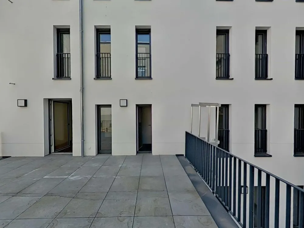 38 m² eigene Terrasse: 2-Zimmer-Erstbezug im Gutleutviertel, Einbauküche inklusive