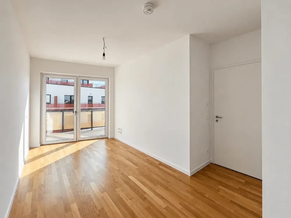 NEUBAU AM NEUEN PARK | Vier Zimmer, Wannenbad und ein Balkon für gesellige Abende