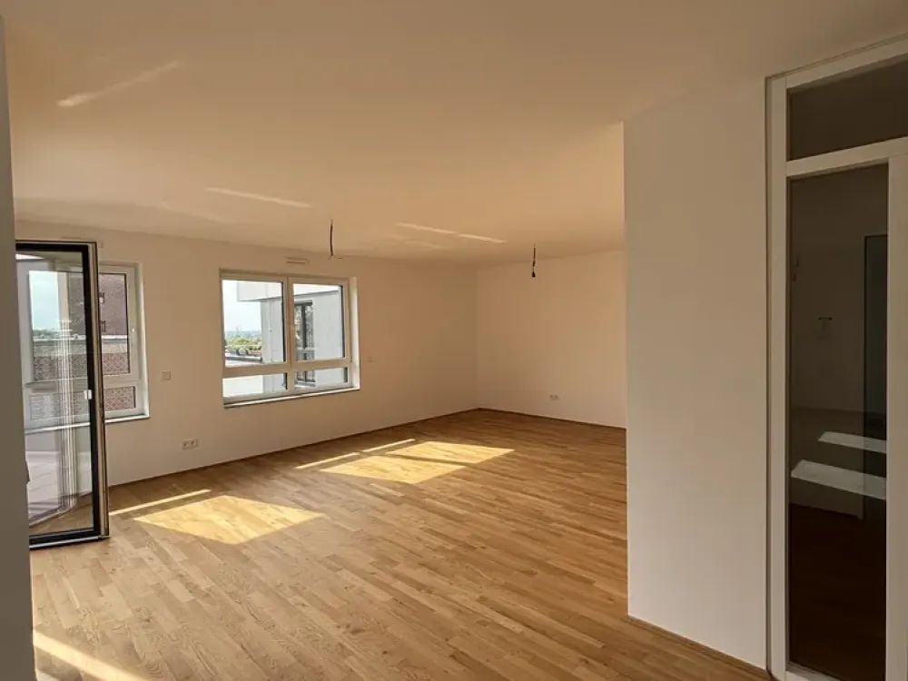 Exklusive Dachgeschosswohnung - Erstbezug mit 3-Zimmern, Süd-Balkon und Mieterstrom-PV