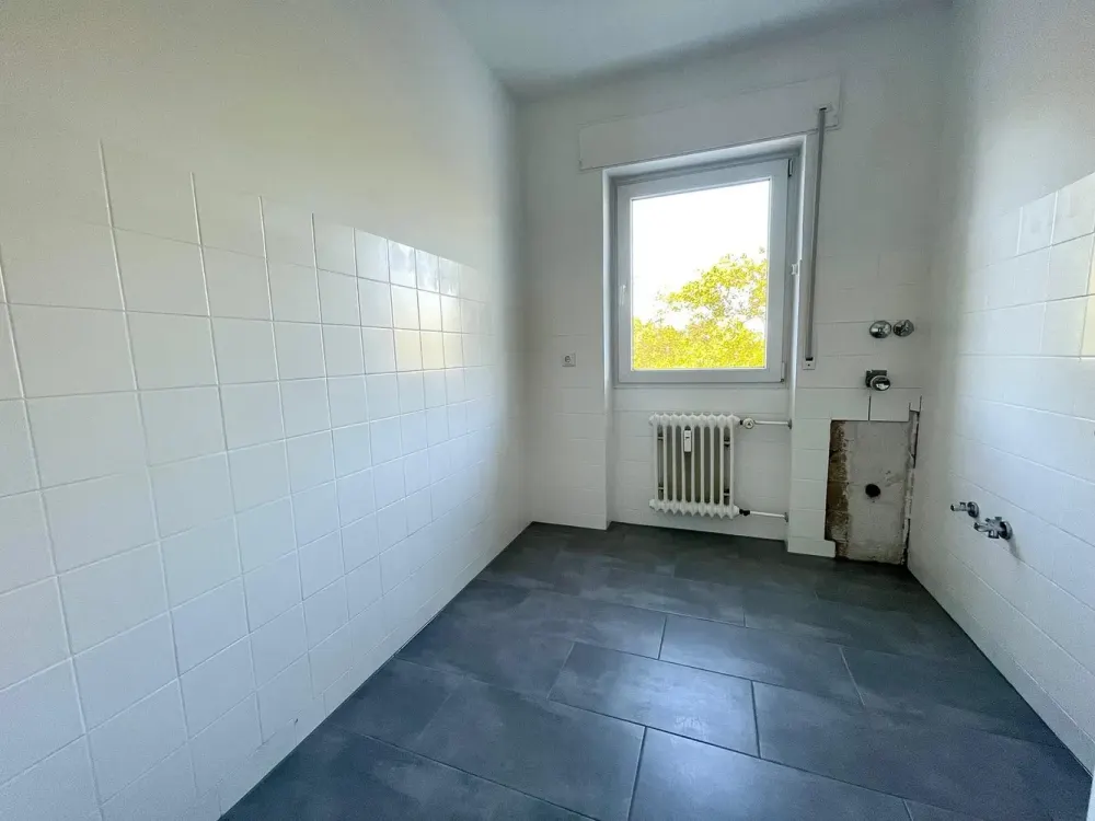 2-Zimmer Wohnung mit Blick auf den Rennbahnpark