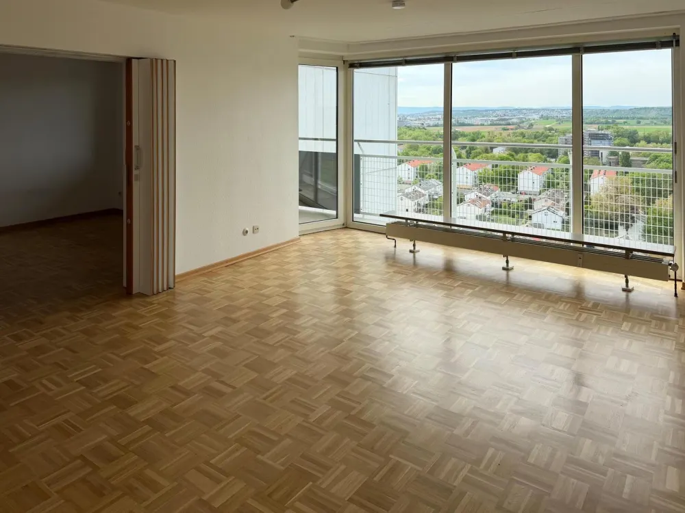Attraktive 3-Zimmer Wohnung mit Balkon und TG Stellplatz in gepflegter Wohnanlage!