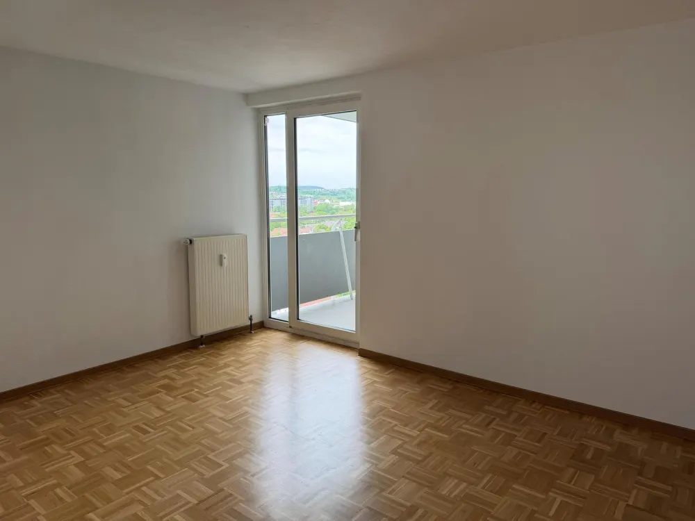 Attraktive 3-Zimmer Wohnung mit Balkon und TG Stellplatz in gepflegter Wohnanlage!