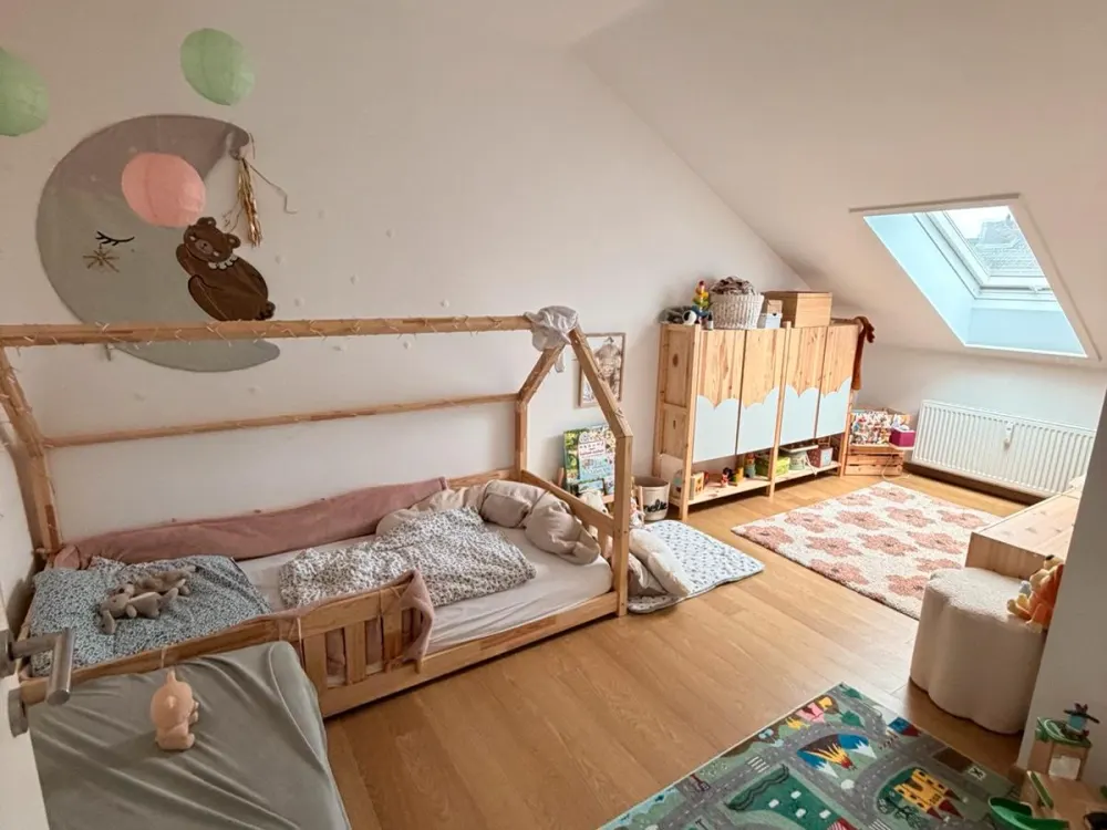 Sonnige 3 Zi Wg, Küche, Balkon, DG