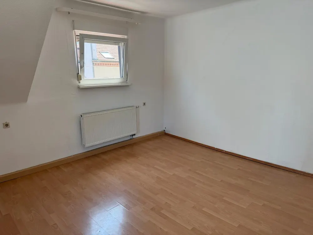 Wohnung in Sulzbach Stadtmitte 100qm Dachgeschoss