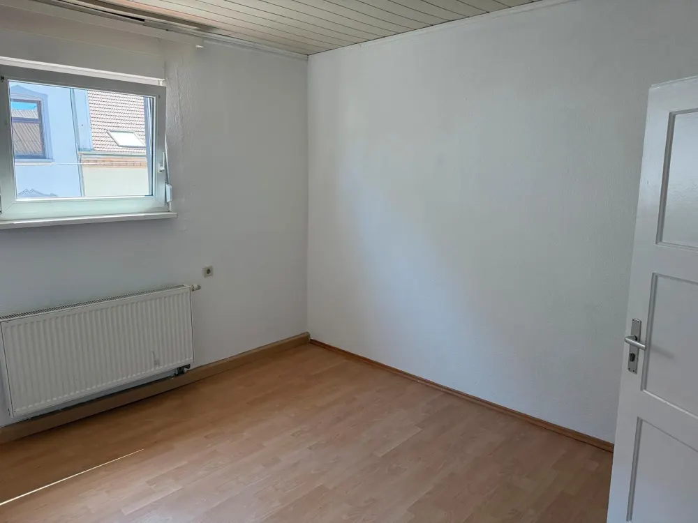 Wohnung in Sulzbach Stadtmitte 100qm Dachgeschoss