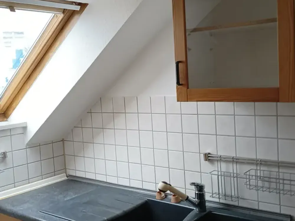 Zuhause mit 2 Zimmern in Erlangen, incl. Garagenstellpltz