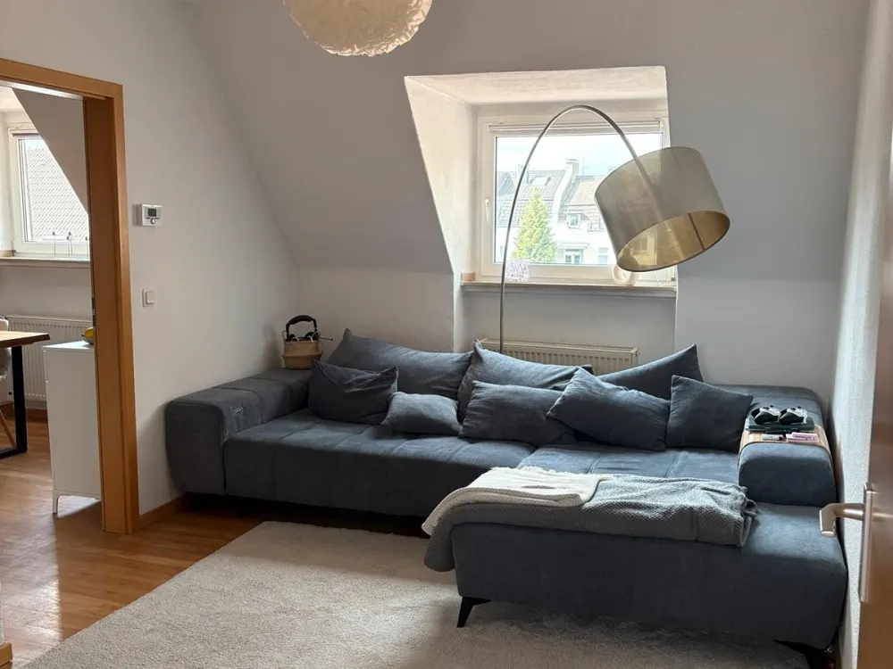 Nachmieter gesucht helle 3,5-Zimmer-Dachgeschosswohnung