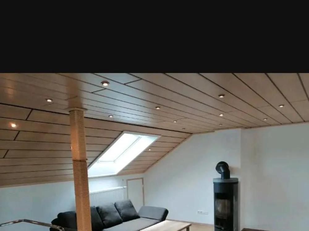 4-Zimmer-Dachgeschosswohnung mit Einbauküche Egg an der Günz