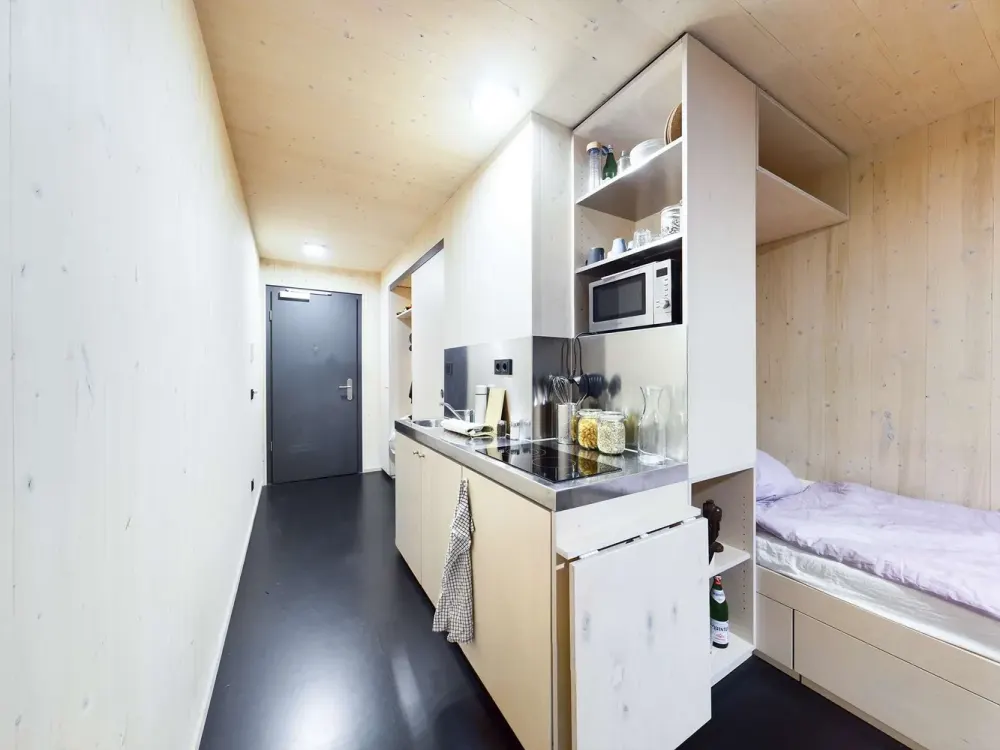 DIE ZIMMEREI | Möbliertes all-inclusive Apartment in S-Bahn Nähe | Bigger Bude