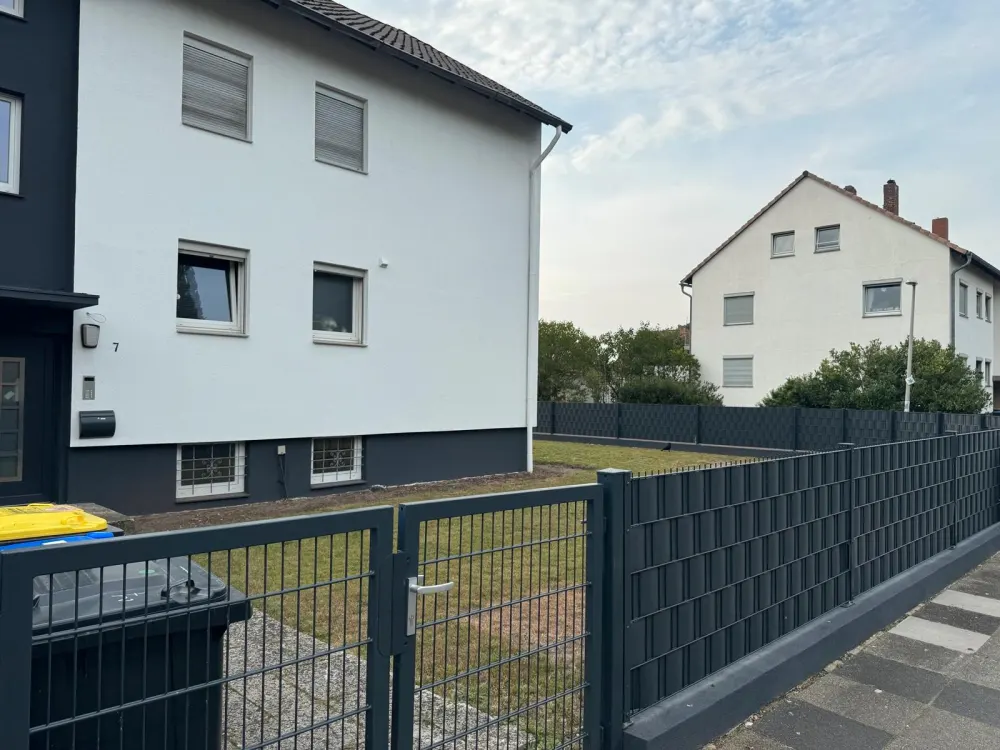Sanierte 2-Zimmer Dachgeschoss-Wohnung zur Miete