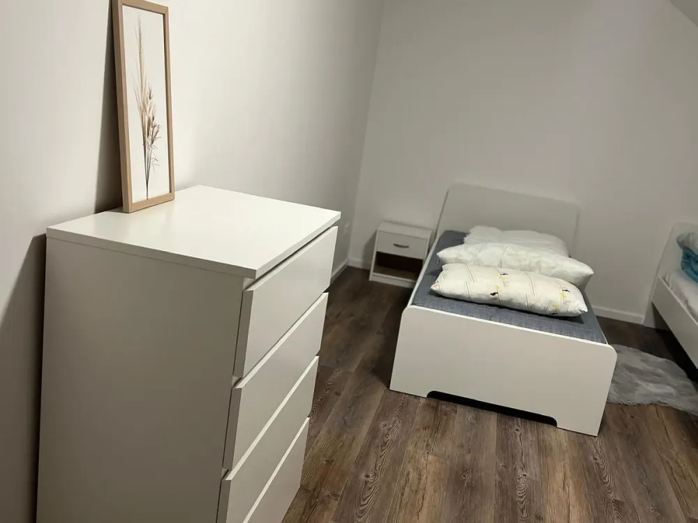 Sanierte 2-Zimmer Dachgeschoss-Wohnung zur Miete