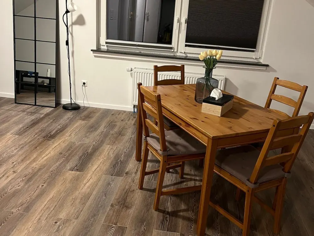 Sanierte 2-Zimmer Dachgeschoss-Wohnung zur Miete