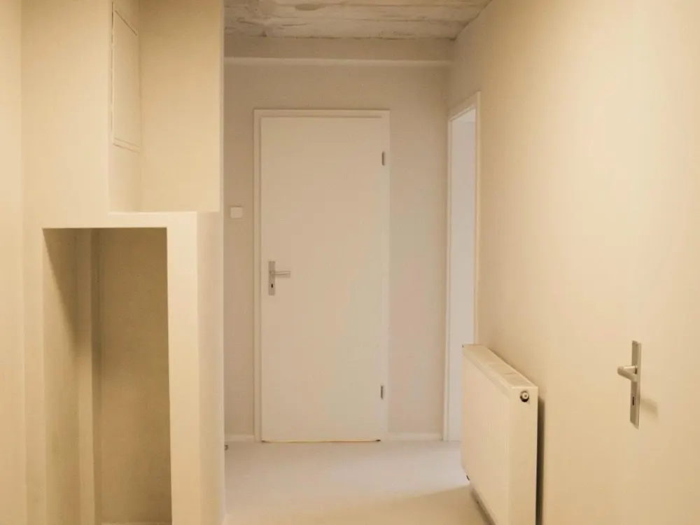 Sanierte 2 Zimmer mit moderner Einbauküche - Stuttgart Süd