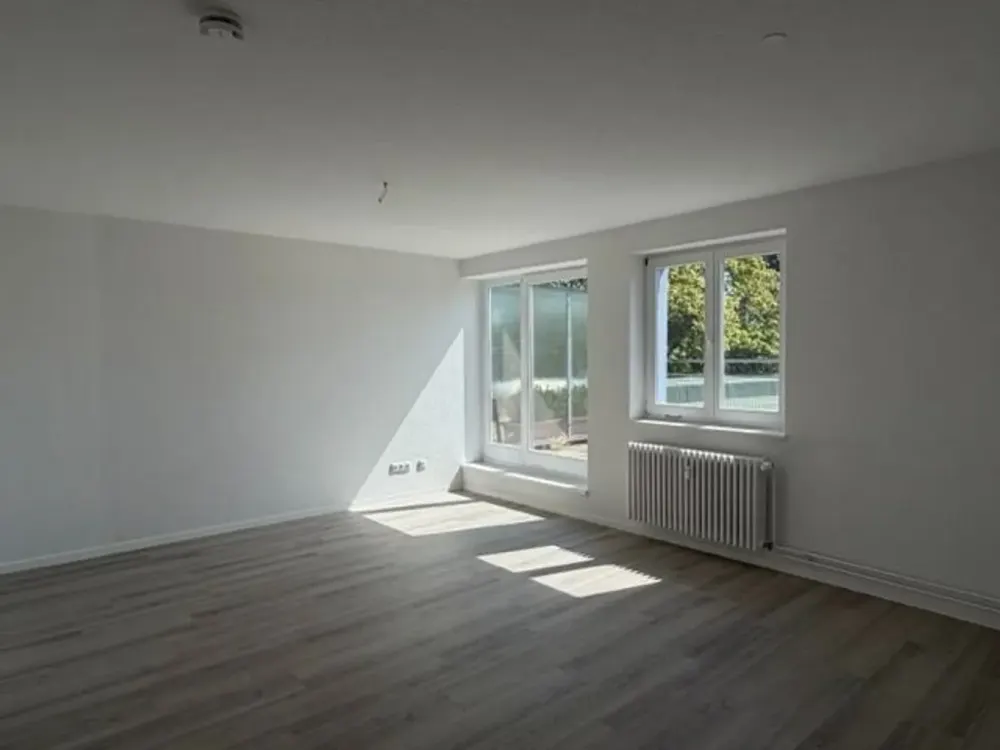 Erste gemeinsame Wohnung mit Dachterrasse!