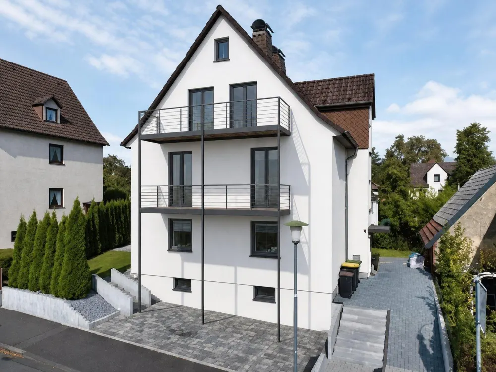 First Occupancy: 3-Room Attic Apartment with Balcony | Nordshausen