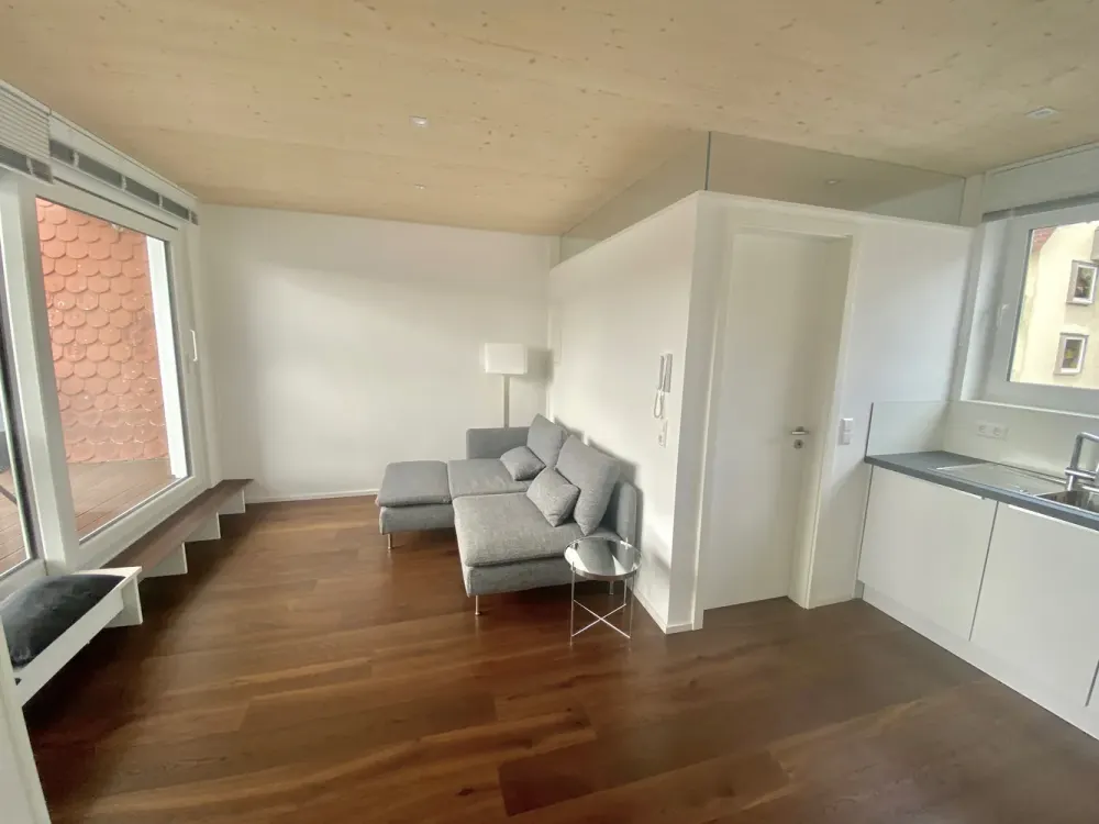 Möblierte 2-Zimmerwohnung mit Balkon in S-Mühlhausen