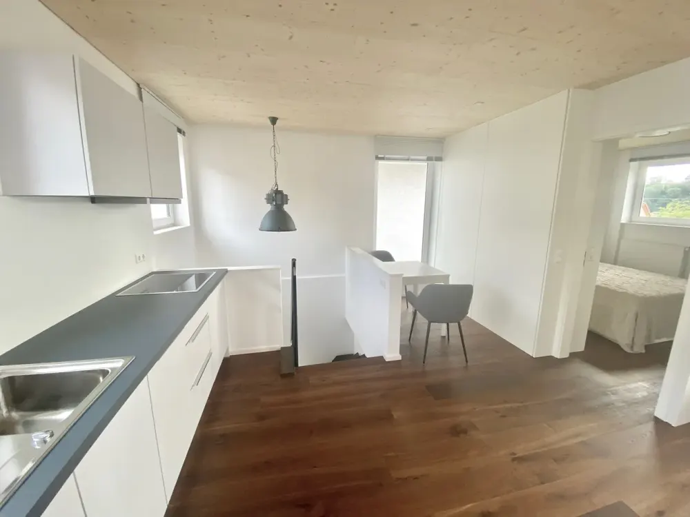 Möblierte 2-Zimmerwohnung mit Balkon in S-Mühlhausen