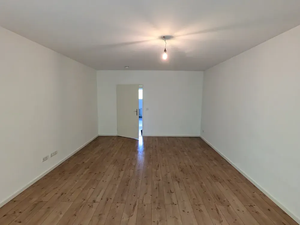 Geräumige 3 Zimmer Wohnung im Herzen von Steglitz!