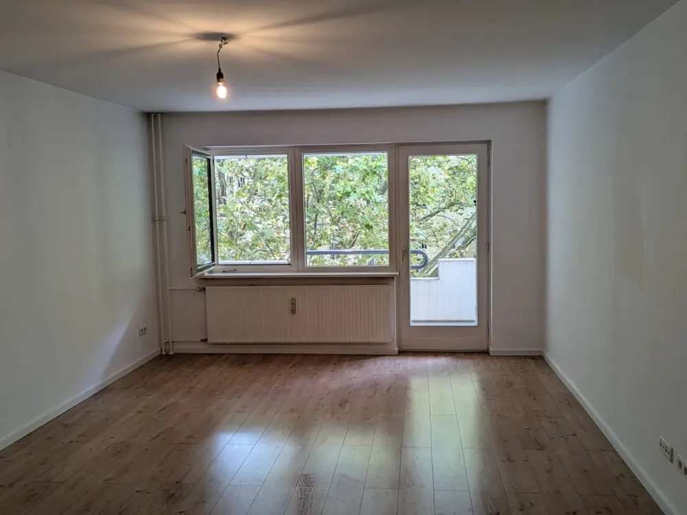 Geräumige 3 Zimmer Wohnung im Herzen von Steglitz!