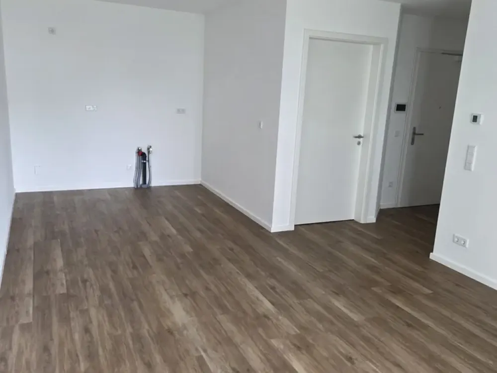 Newly Built 1-Room Apartment in Ronnenberg