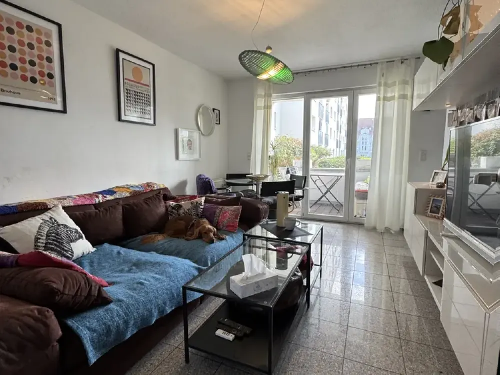 Zuhause mit 2 Zimmern in Köln