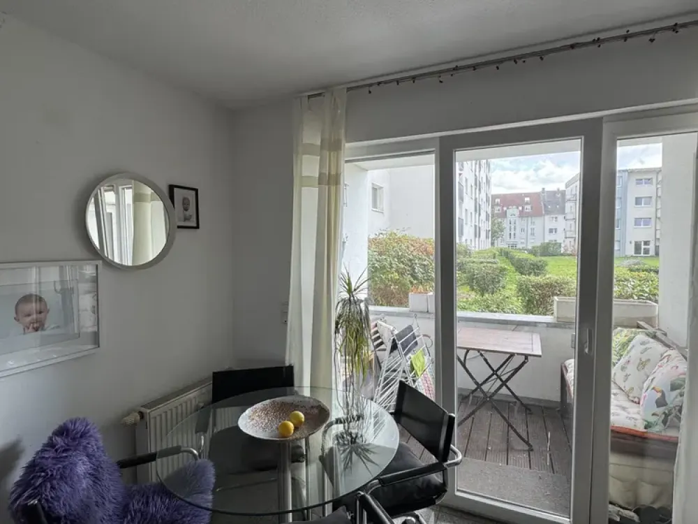 Zuhause mit 2 Zimmern in Köln