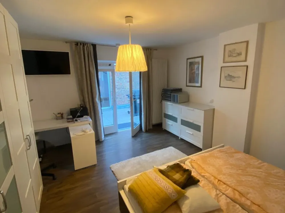 Voll möblierte 130 m² Wohnung in Hürth Kendenich