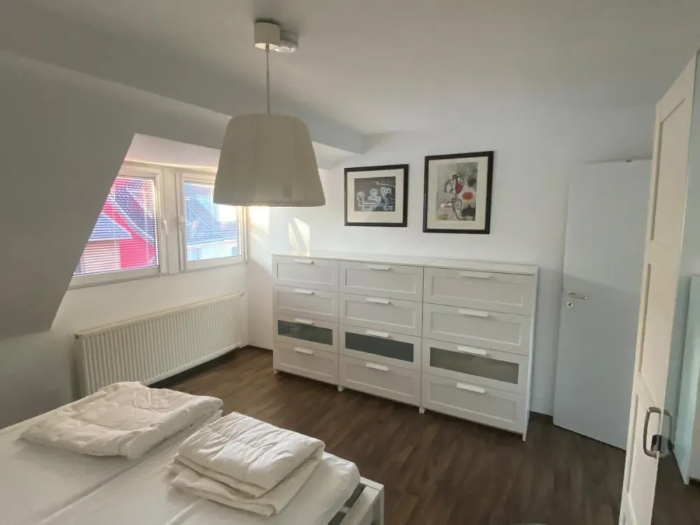 Voll möblierte 130 m² Wohnung in Hürth Kendenich