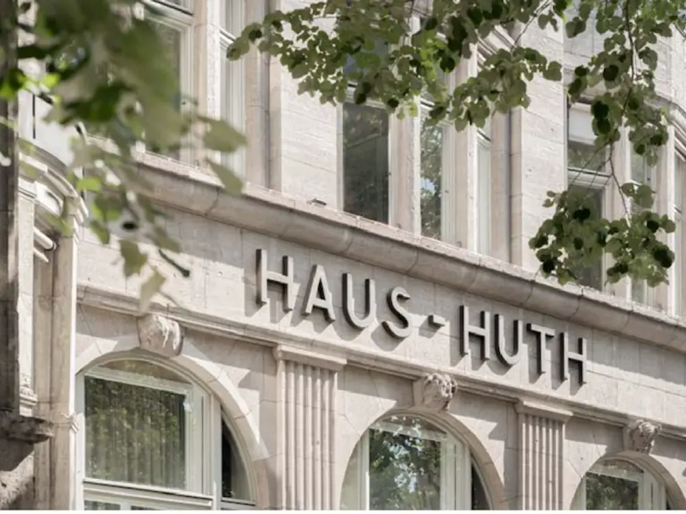 Potsdamer Platz - Urbaner Luxus & zeitlose Eleganz​ im historischen Haus Huth!