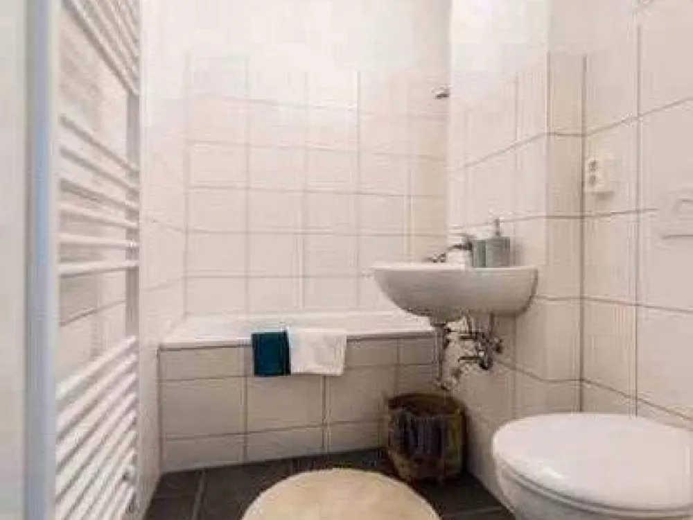 Helle 2-Zimmer-Wohnung mit Süd-Loggia und Aufzug in Köln-Bocklemünd!