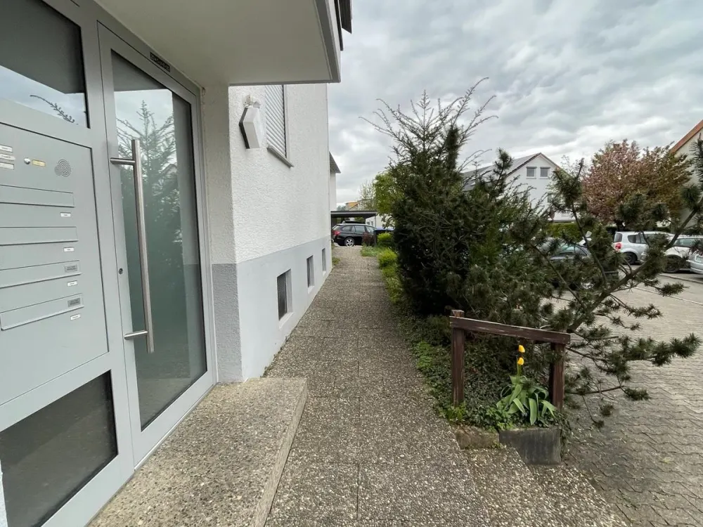 Moderne 1-Zimmer-Wohnung in Wendlingen mit Südbalkon & EBK
