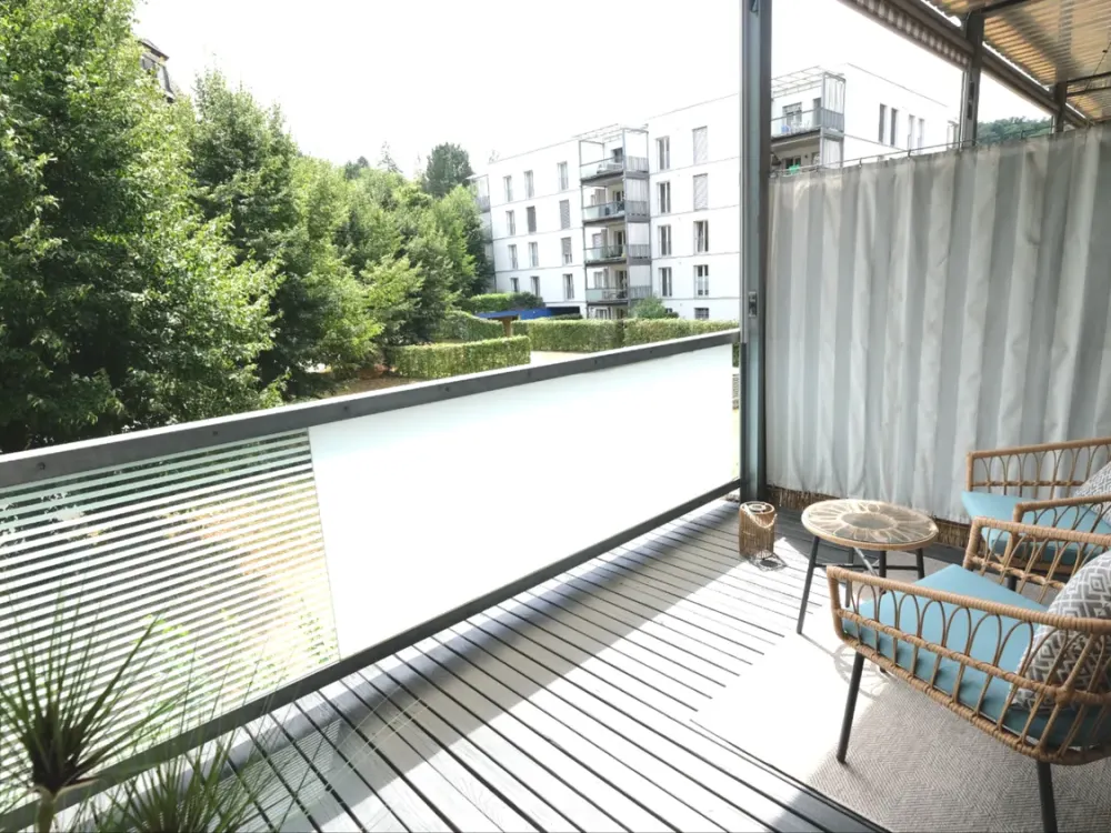 * Super schick möblierte 2-Zi-Wohnung mit XXL-Balkon * Nähe Marienplatz *