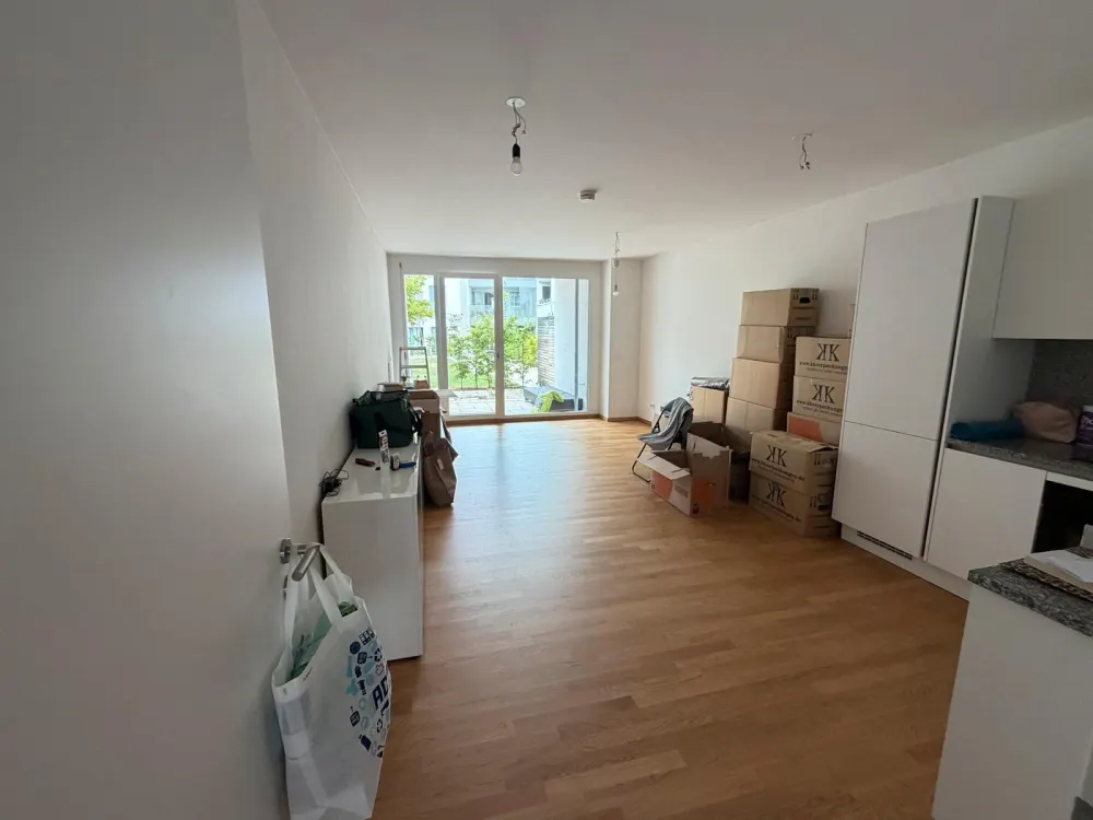 Moderne 2-Zimmer-Wohnung mit Terrasse in Haar