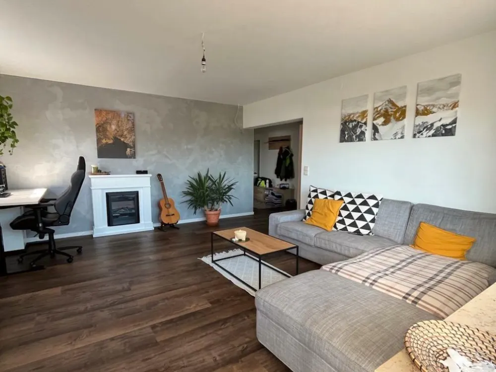 2-Room Apartment with Balcony and Garage