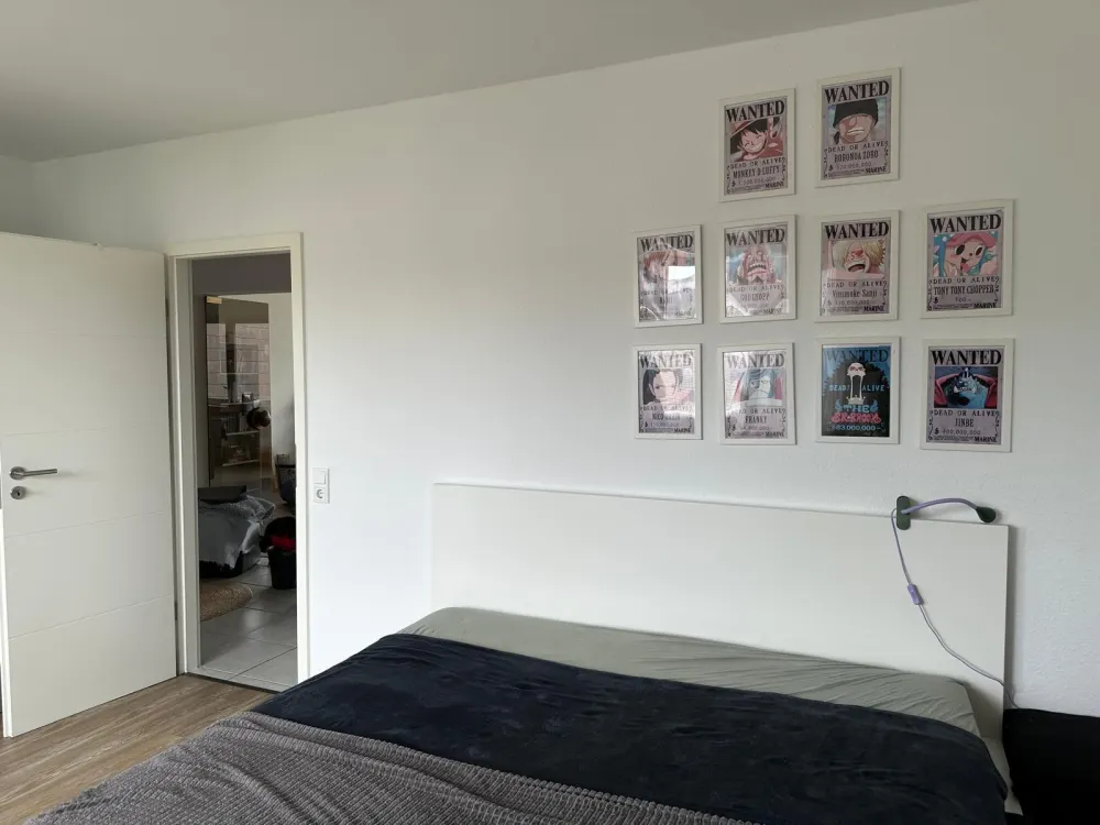 Hell 2 Zimmer Wohnung 80qm ab 1.10 mit Balkon