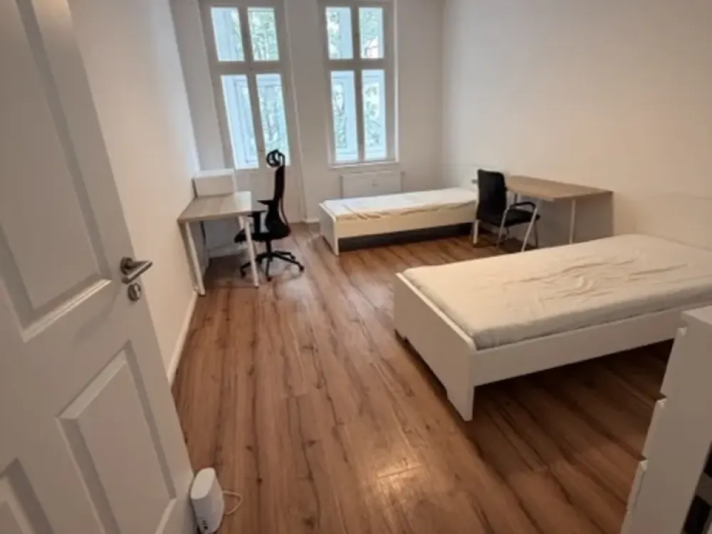 ZEC6-34 ruhige 2-Zimmer Wohnung mit Balkon und Aufzug