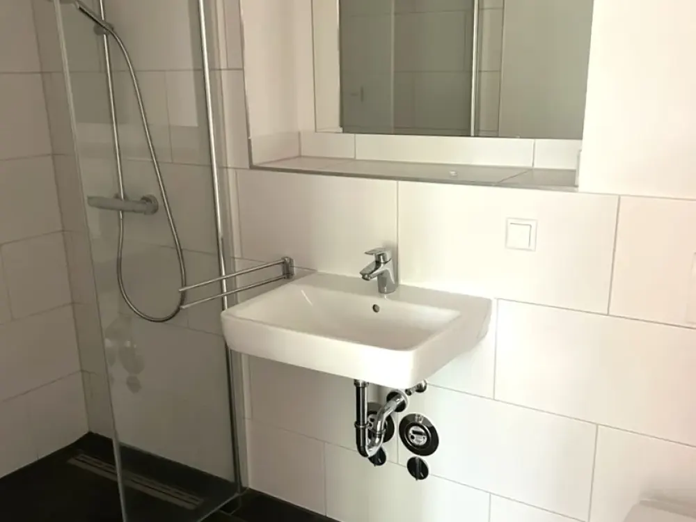 * NEW BUILD * modern 3-room apartment with balcony