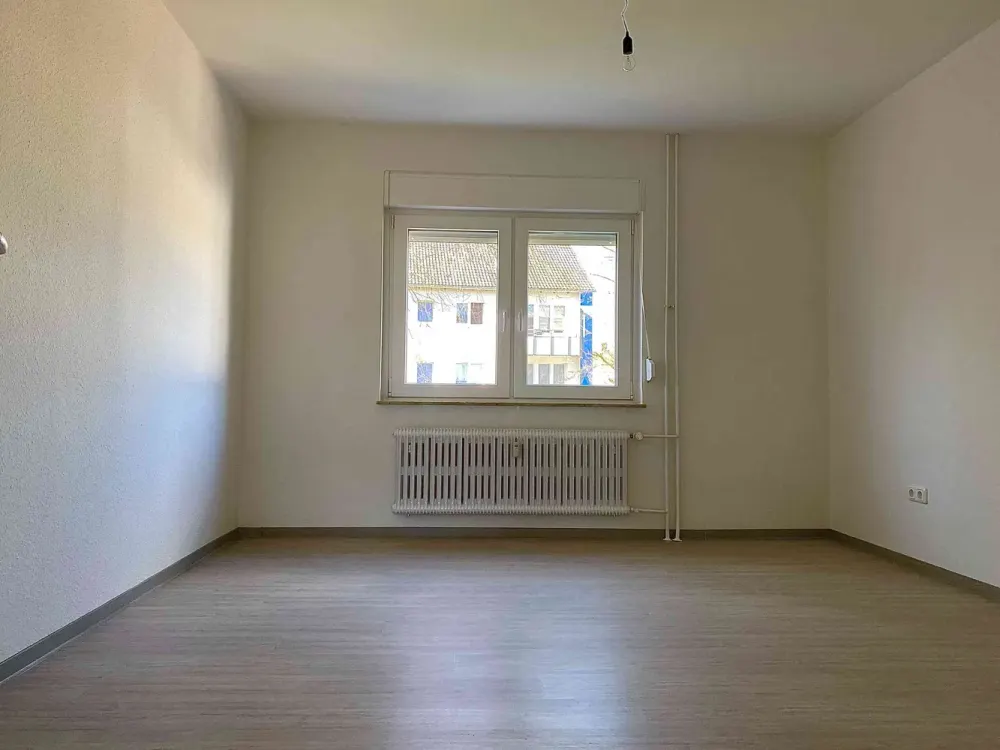 Barrierearm: 3-Zimmer Wohnung im EG mit Dusche!