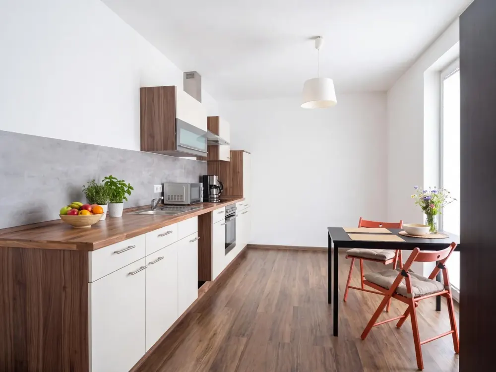 Moderne 3-Zimmer-Wohnung mit Fußbodenheizung und sonniger Terrasse - ca. 110 m², neuwertig