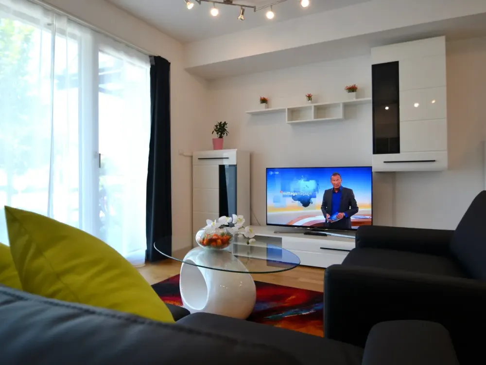 Geräumige 2-Zimmer-Wohnung, komplett ausgestattet, zentral in Mörfelden